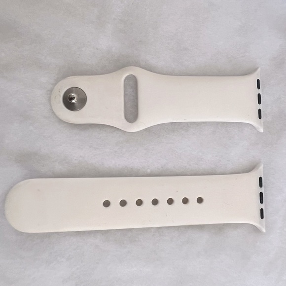 Apple Watch 38-41mm band set (red & white) - Picture 3 of 3